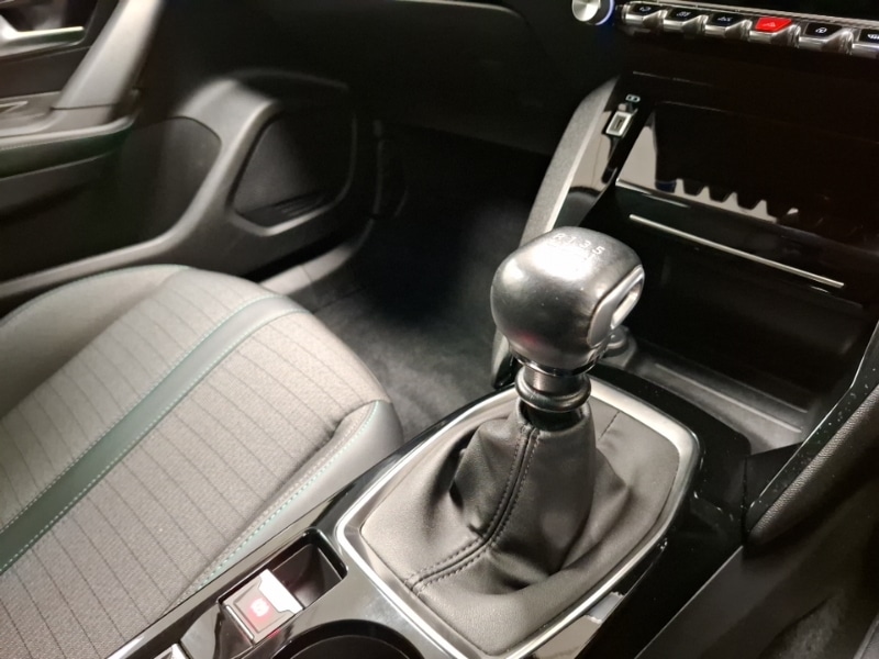 Used Peugeot 2008 2022 for sale - 77379909: Photo 18