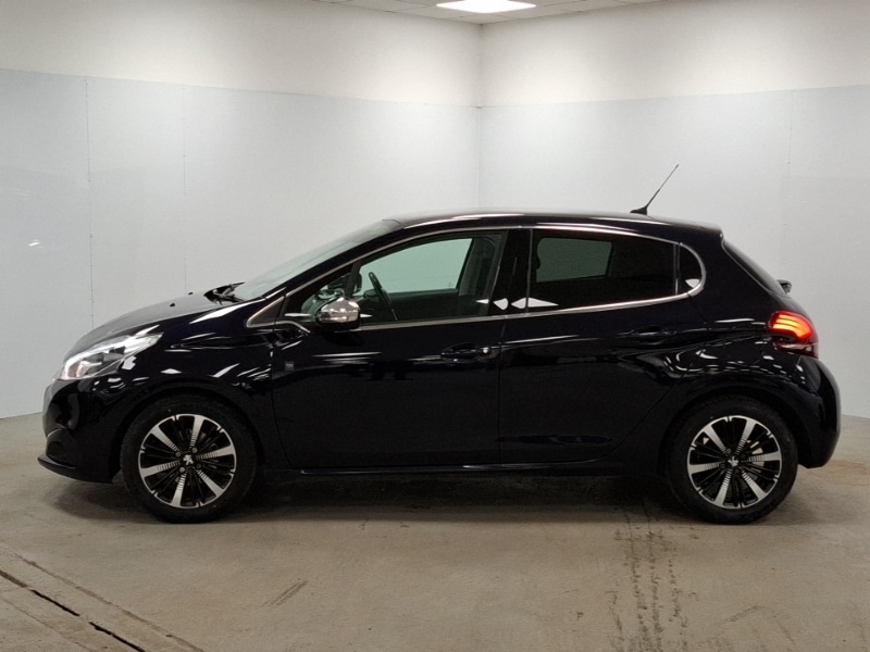 Used Peugeot 208 2019 for sale - 76964143: Photo 4