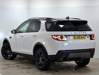Used Land Rover Discovery Sport 2018 for sale - 78369546: Photo