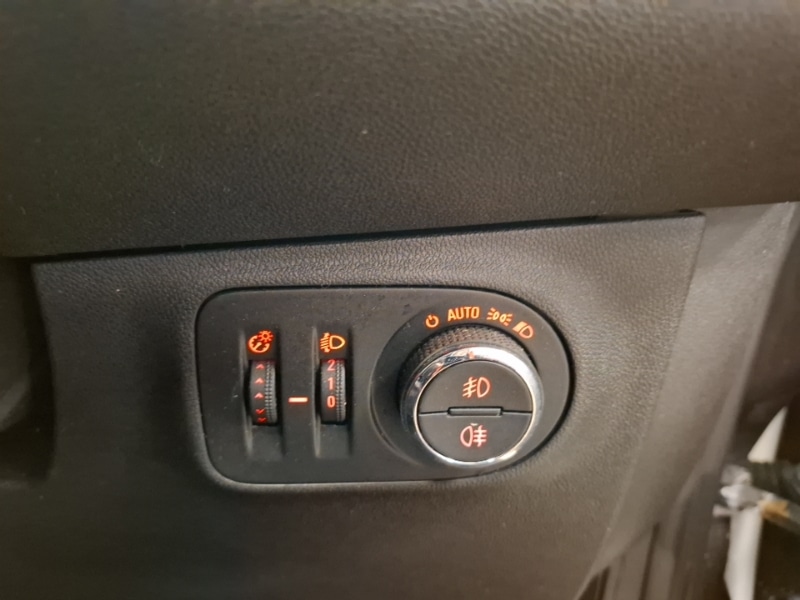 Used Vauxhall Corsa 2018 for sale - 77289805: Photo 10