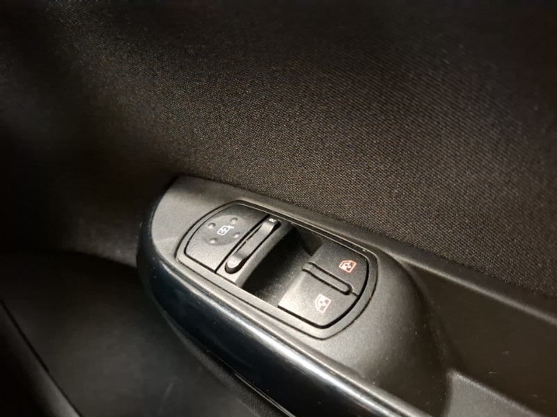 Used Vauxhall Corsa 2018 for sale - 77289805: Photo 12