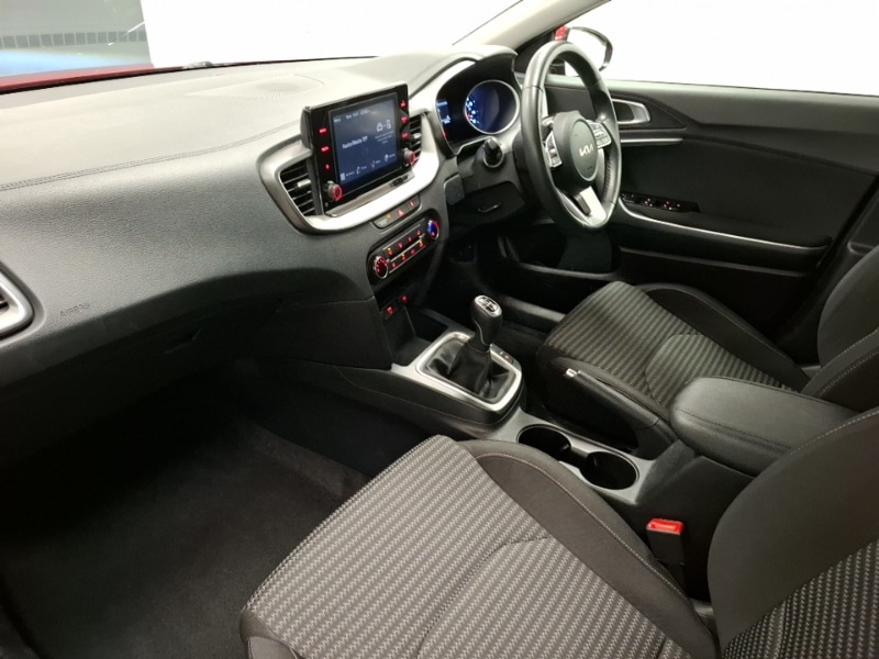 Used Kia XCeed 2023 for sale - 77201937: Photo 5