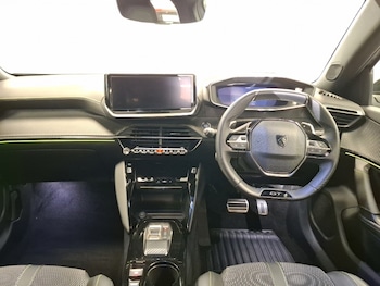 Used Peugeot 2008 2024 for sale - 75768043: Photo