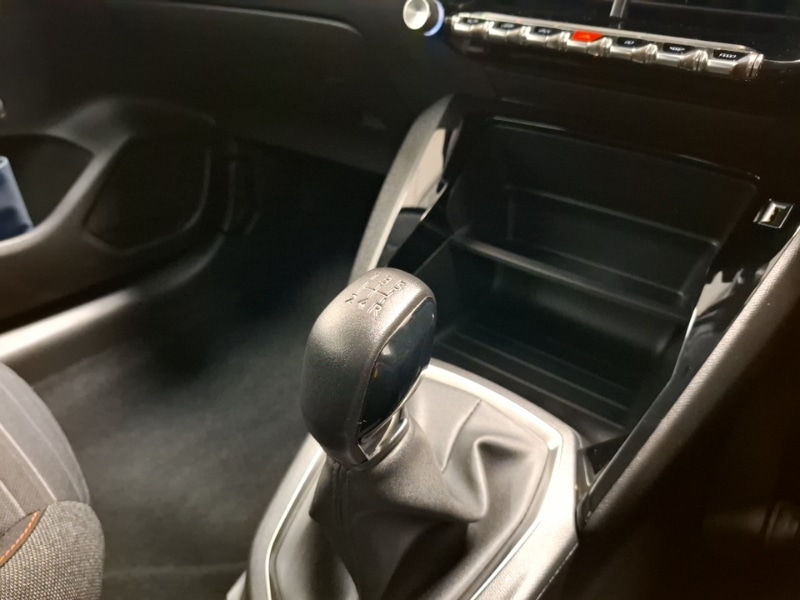 Used Peugeot 208 2021 for sale - 76380445: Photo 18