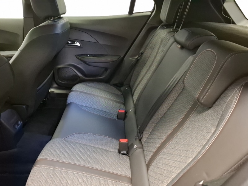 Used Peugeot 2008 2024 for sale - 77852530: Photo 6