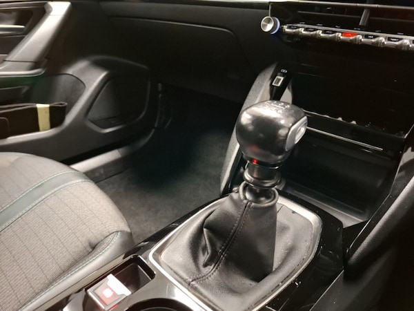 Used Peugeot 2008 2022 for sale - 76226017: Photo 18