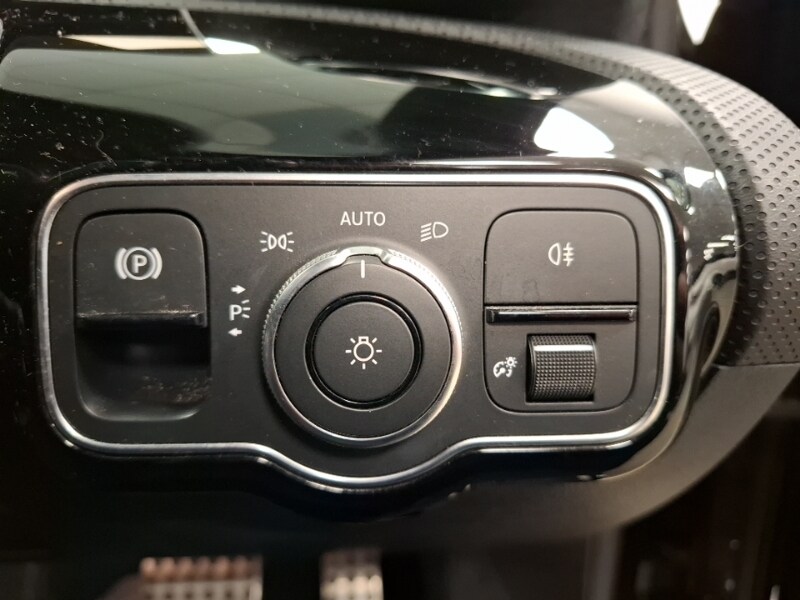 Used Mercedes-Benz A-Class 2019 for sale - 77366539: Photo 10