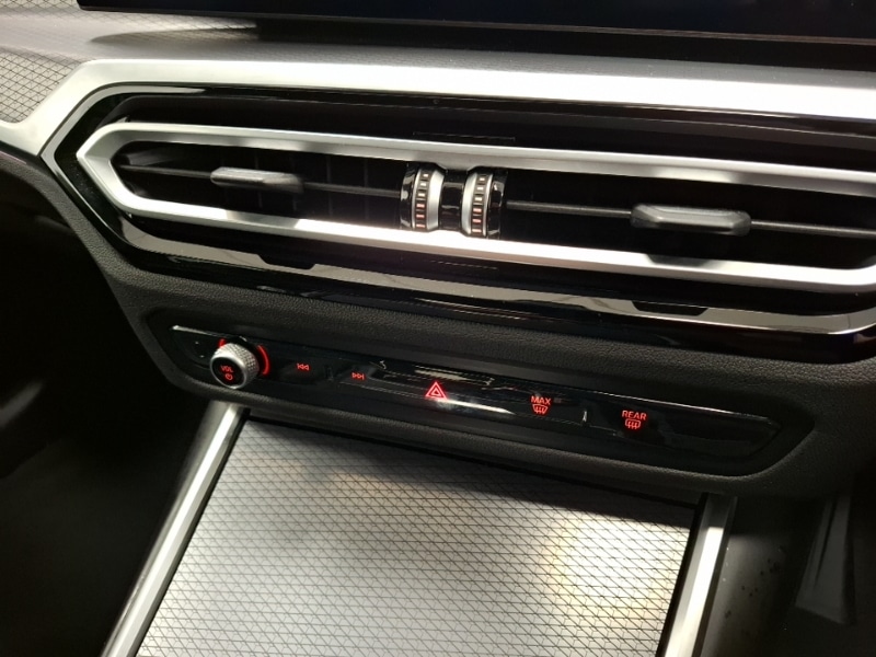 Used BMW 3 Series 2024 for sale - 77782378: Photo 17