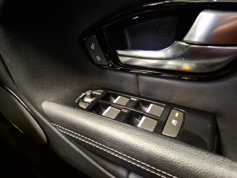 Used Land Rover Range Rover Evoque 2018 for sale - 77847133: Photo 12