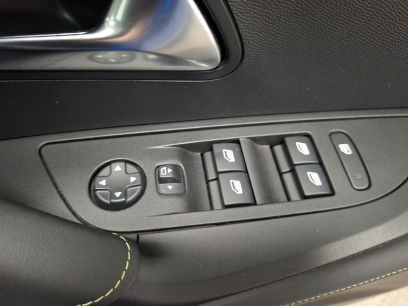 Used Peugeot 2008 2023 for sale - 77823027: Photo 19