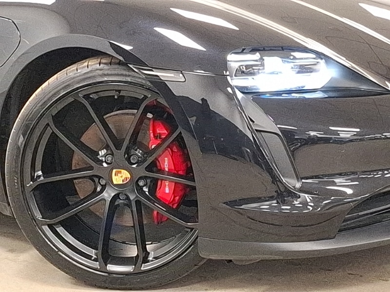 Used Porsche Taycan 2022 for sale - 77357986: Photo 9