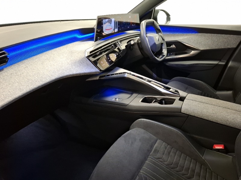 Used Peugeot 5008 2024 for sale - 76864509: Photo 5