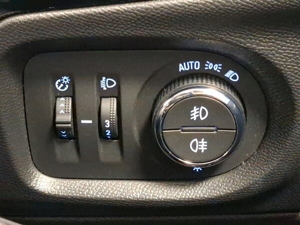 Used Vauxhall Corsa 2021 for sale - 76237956: Photo 18