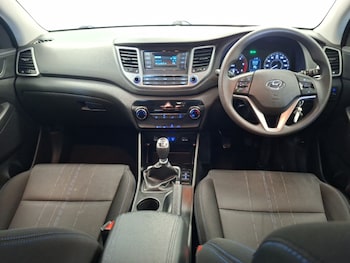 Used Hyundai TUCSON 2018 for sale - 79243408: Photo