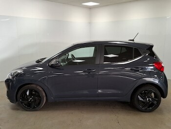 Used Hyundai i10 2021 for sale - 77736355: Photo