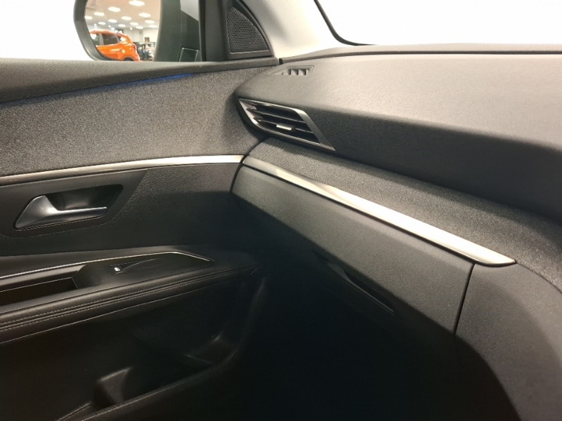 Used Peugeot 5008 2020 for sale - 77751301: Photo 11