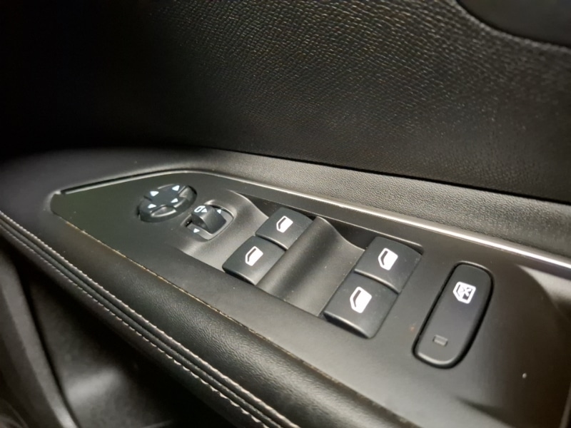 Used Peugeot 5008 2020 for sale - 77751301: Photo 12