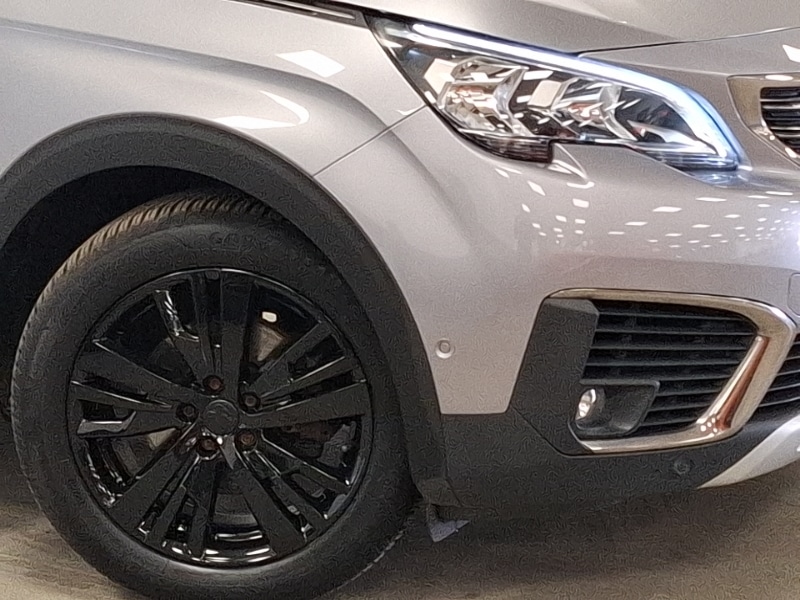 Used Peugeot 5008 2020 for sale - 77751301: Photo 9