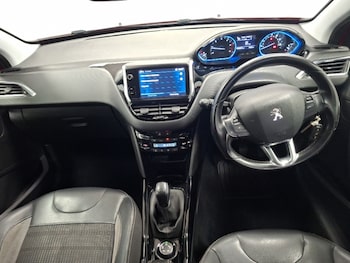 Used Peugeot 2008 2019 for sale - 79361088: Photo