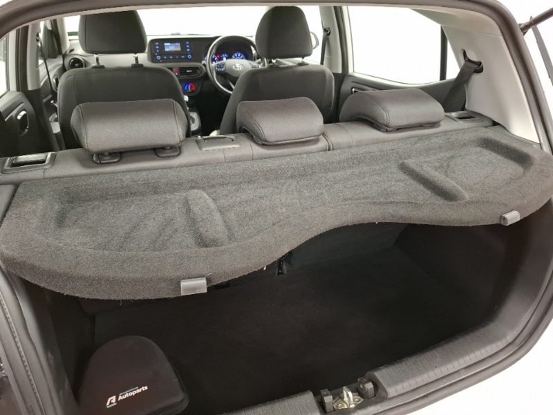 Used Hyundai i10 2021 for sale - 76606330: Photo 8