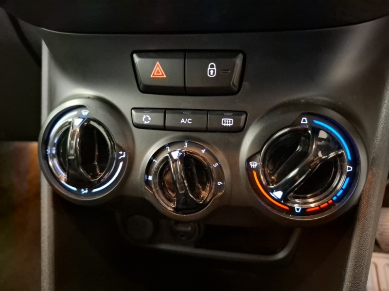 Used Peugeot 208 2017 for sale - 76630763: Photo 17