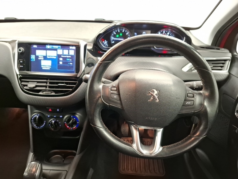 Used Peugeot 208 2017 for sale - 76630763: Photo 7