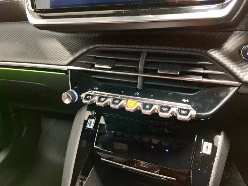 Used Peugeot 2008 2025 for sale - 76321531: Photo 17