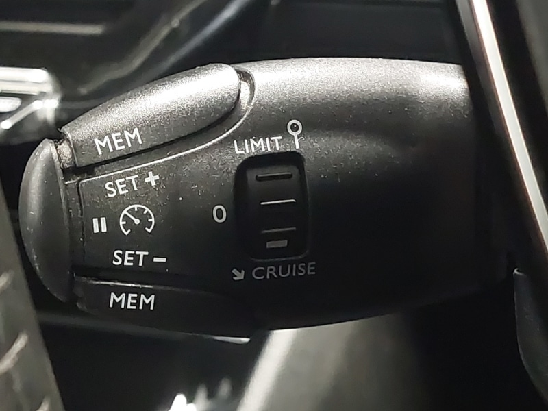 Used Peugeot 2008 2022 for sale - 76351265: Photo 15