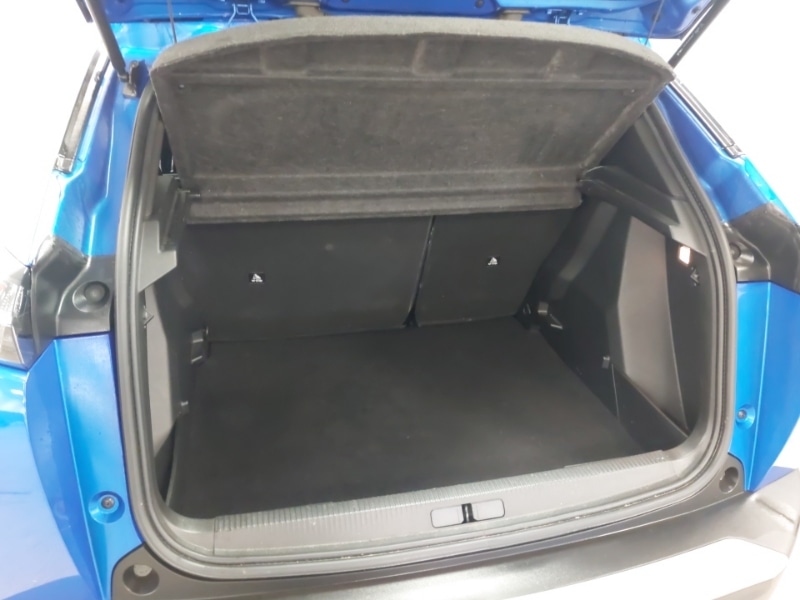 Used Peugeot 2008 2022 for sale - 76351265: Photo 8