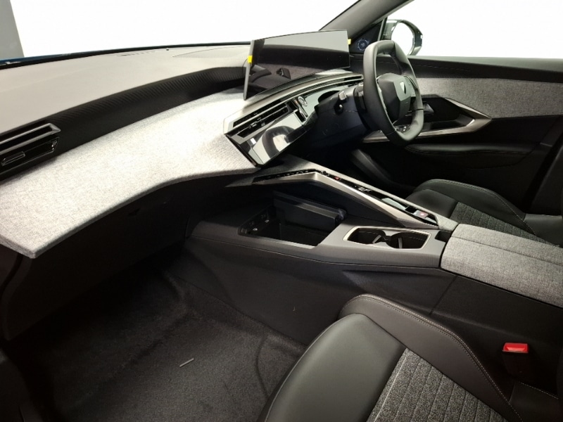 Used Peugeot 3008 2025 for sale - 76103664: Photo 5