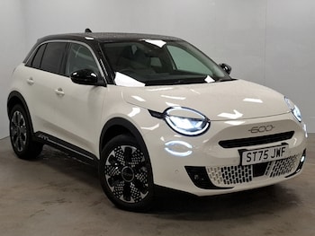 Used Fiat 600 2025 for sale - 76911728: Photo