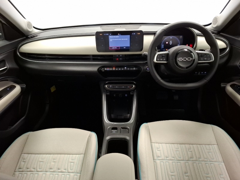 Used Fiat 600 2025 for sale - 76911728: Photo 2