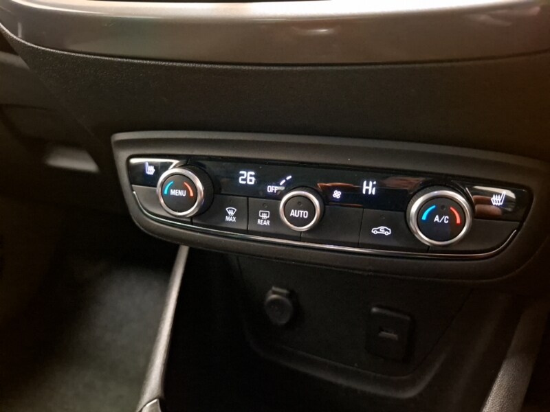 Used Vauxhall Crossland 2021 for sale - 76683862: Photo 17