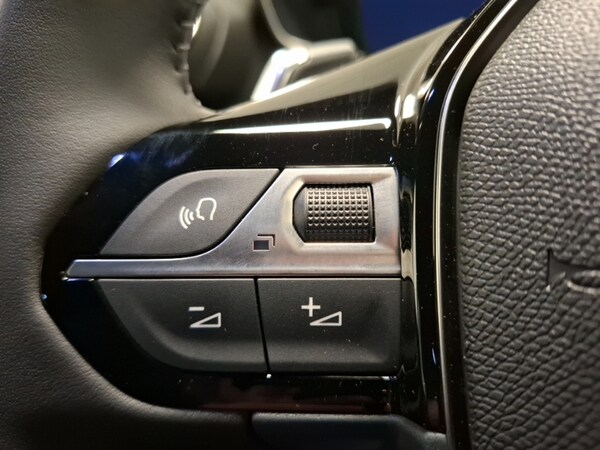 Used Peugeot 2008 2025 for sale - 76264654: Photo 14
