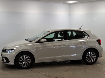 Used Volkswagen Polo 2023 for sale - 76052691: Photo