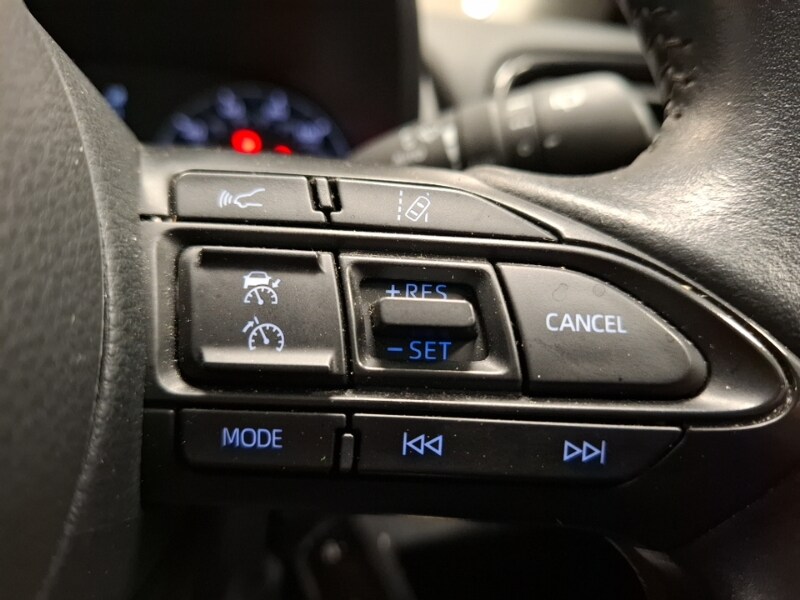 Used Toyota Yaris 2023 for sale - 77024685: Photo 13