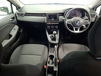 Used Renault Clio 2019 for sale - 78147522: Photo