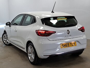 Used Renault Clio 2019 for sale - 78147522: Photo
