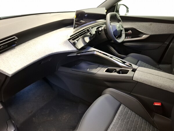 Used Peugeot 5008 2025 for sale - 76108239: Photo 5