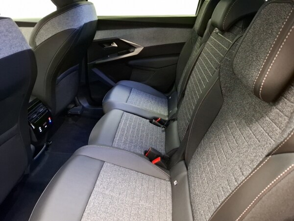 Used Peugeot 5008 2025 for sale - 76108239: Photo 6
