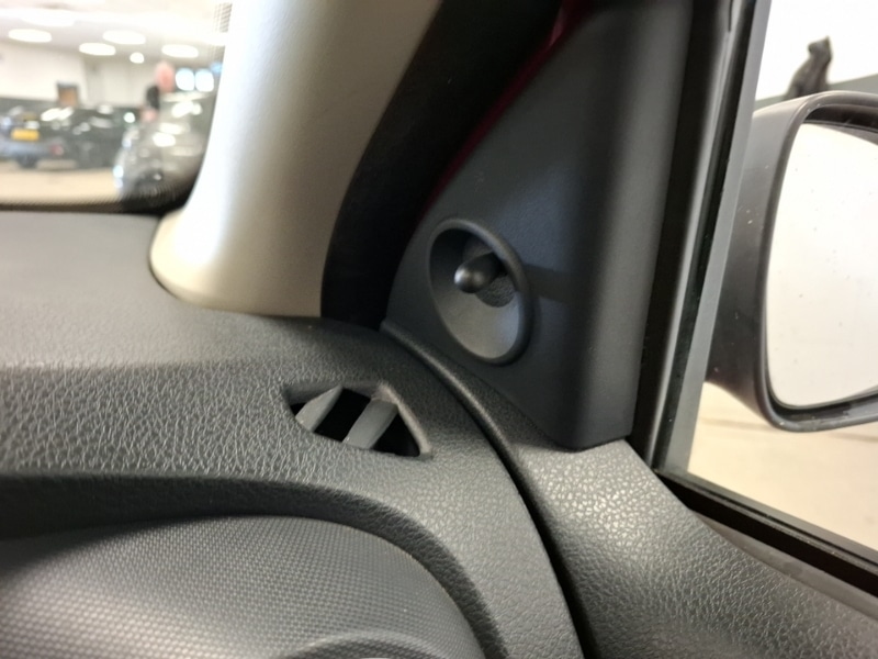 Used Dacia Sandero Stepway 2016 for sale - 77731681: Photo 12