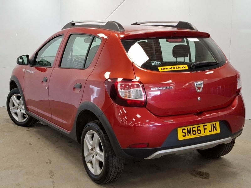 Used Dacia Sandero Stepway 2016 for sale - 77731681: Photo 3