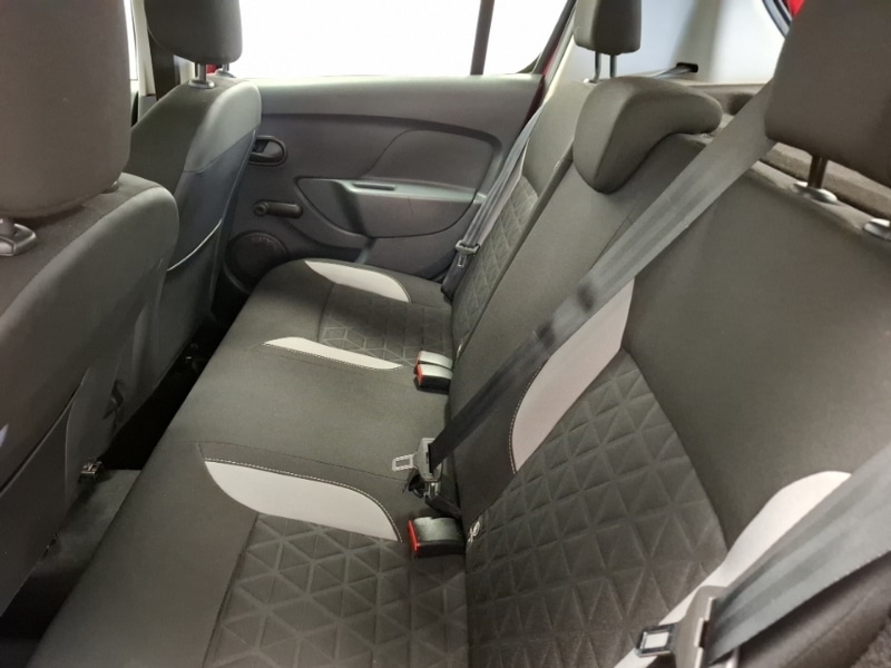 Used Dacia Sandero Stepway 2016 for sale - 77731681: Photo 6