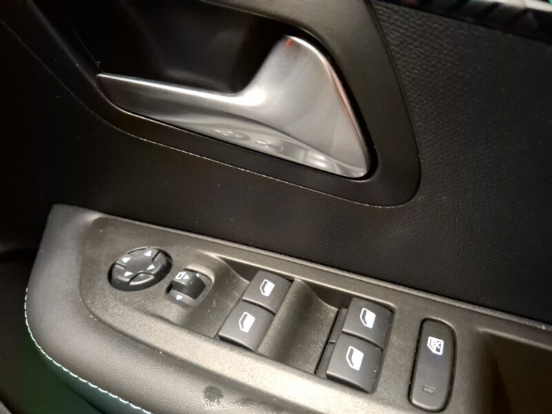 Used Peugeot 208 2022 for sale - 77736354: Photo 12