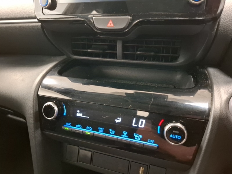 Used Toyota Yaris Cross 2022 for sale - 76589407: Photo 17