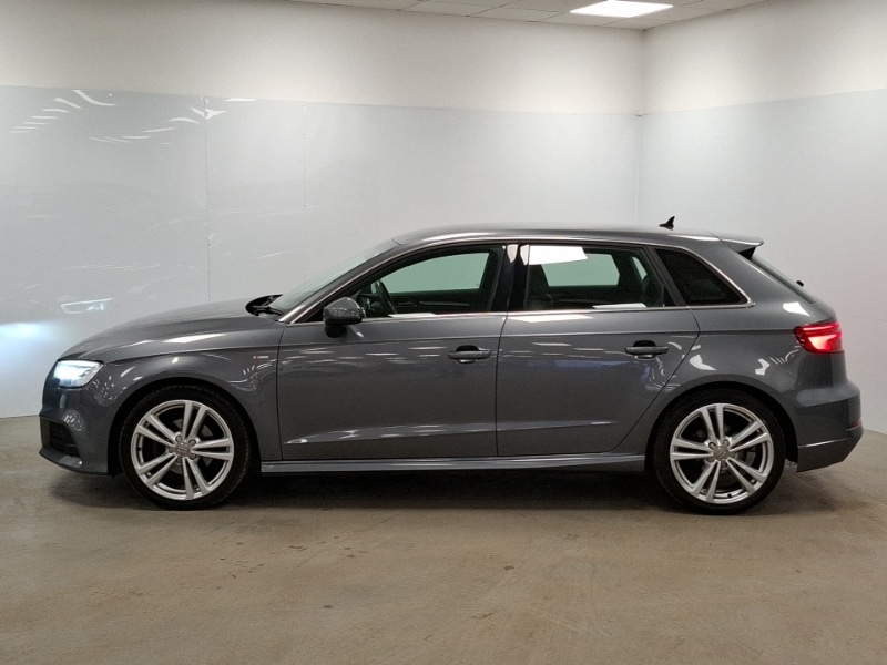 Used Audi A3 2018 for sale - 77466937: Photo 4