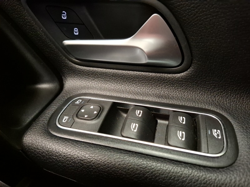 Used Mercedes-Benz A-Class 2018 for sale - 77837630: Photo 12