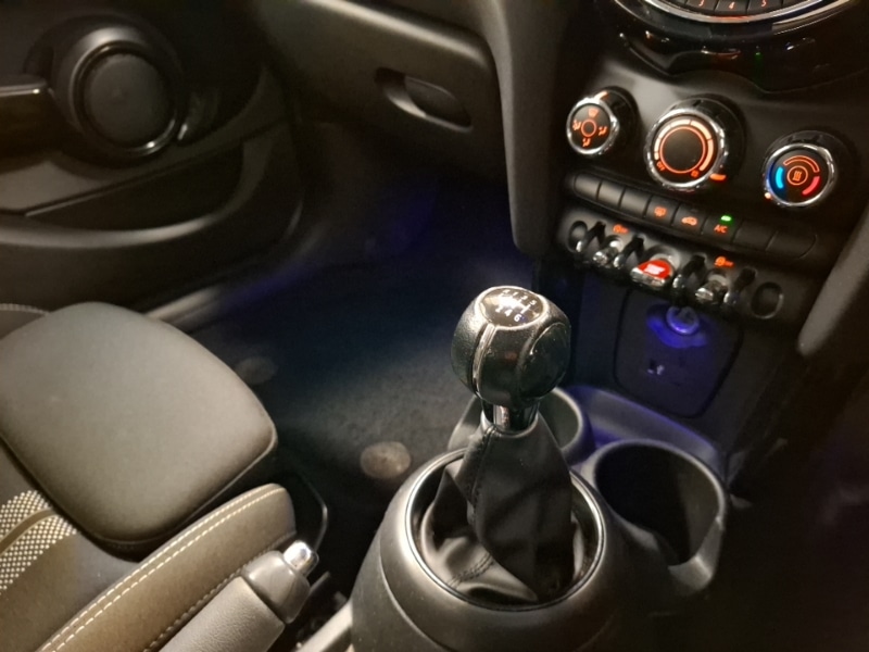 Used MINI Cooper 2019 for sale - 76365561: Photo 18