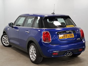 Used MINI Hatch 2019 for sale - 76365561: Photo