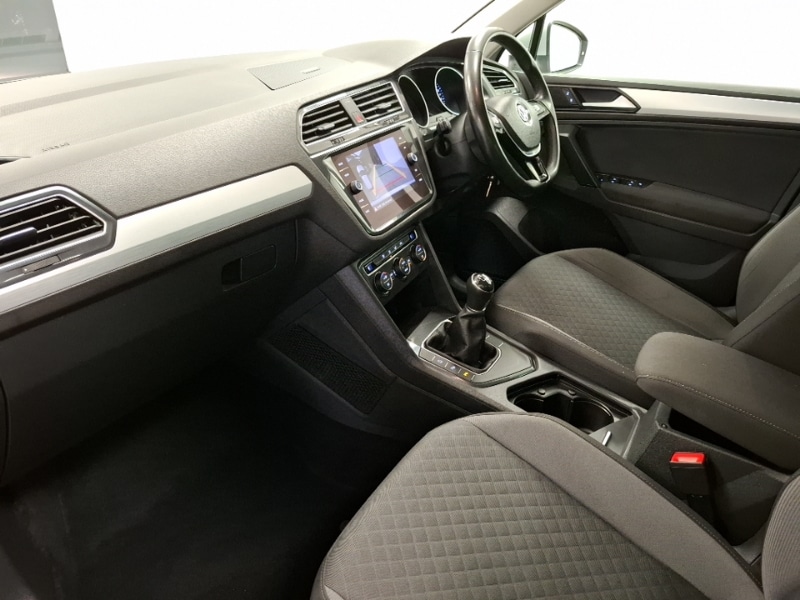 Used Volkswagen Tiguan 2019 for sale - 77816497: Photo 5